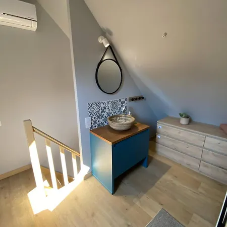 Maisonnette Avec Jardin