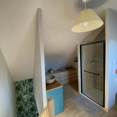 Maisonnette Avec Jardin 펜션 Chamilly